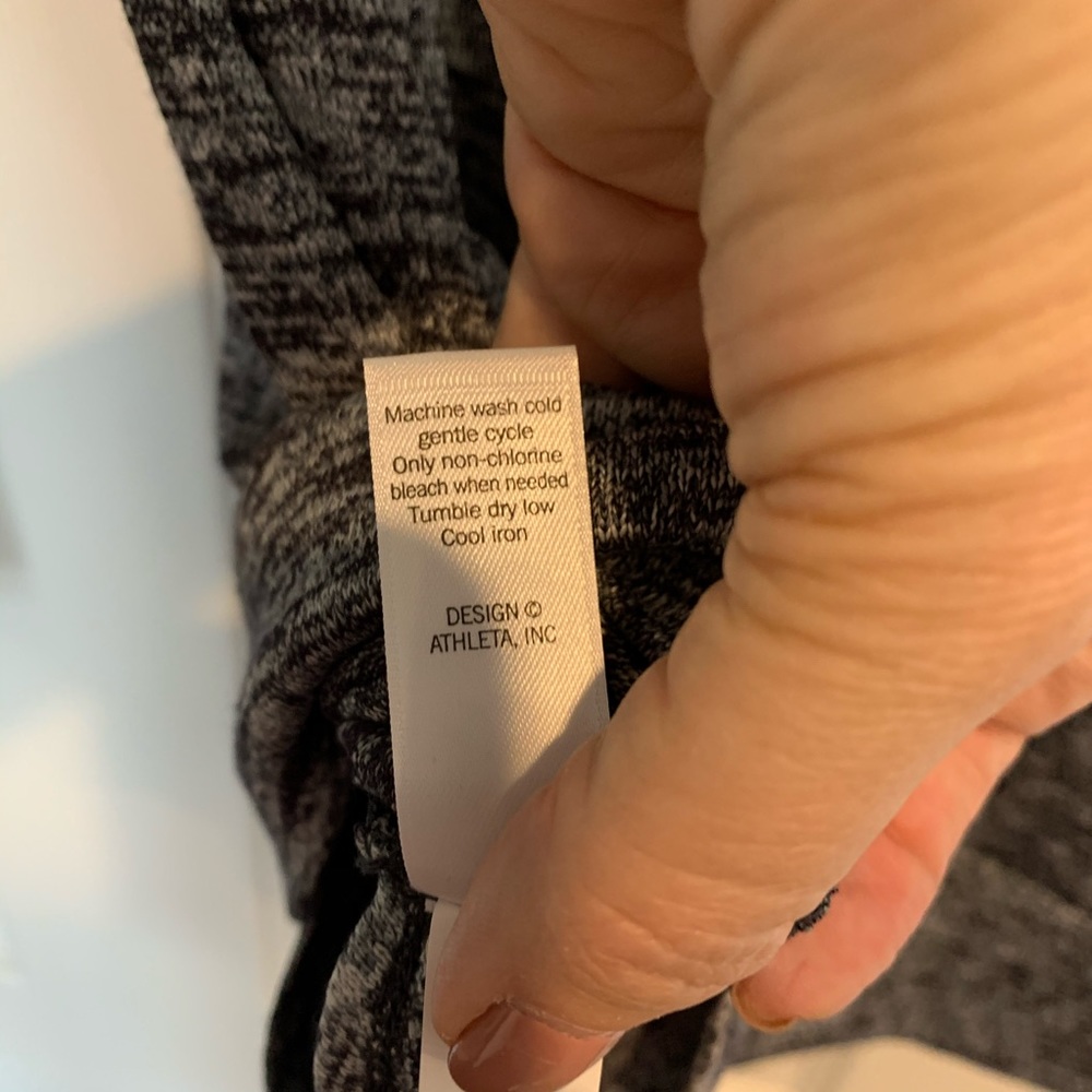 NWT Athleta Pose Layered Top - Picture 12 of 12
